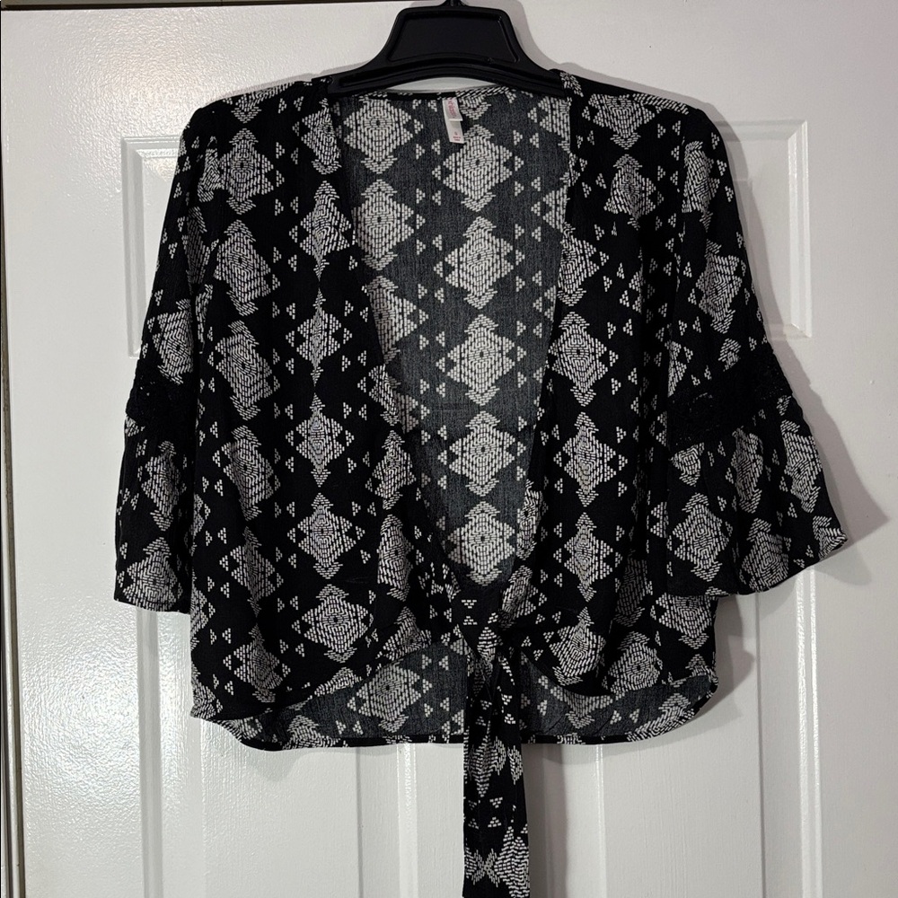 Xhileration brand cardigan. Size Small